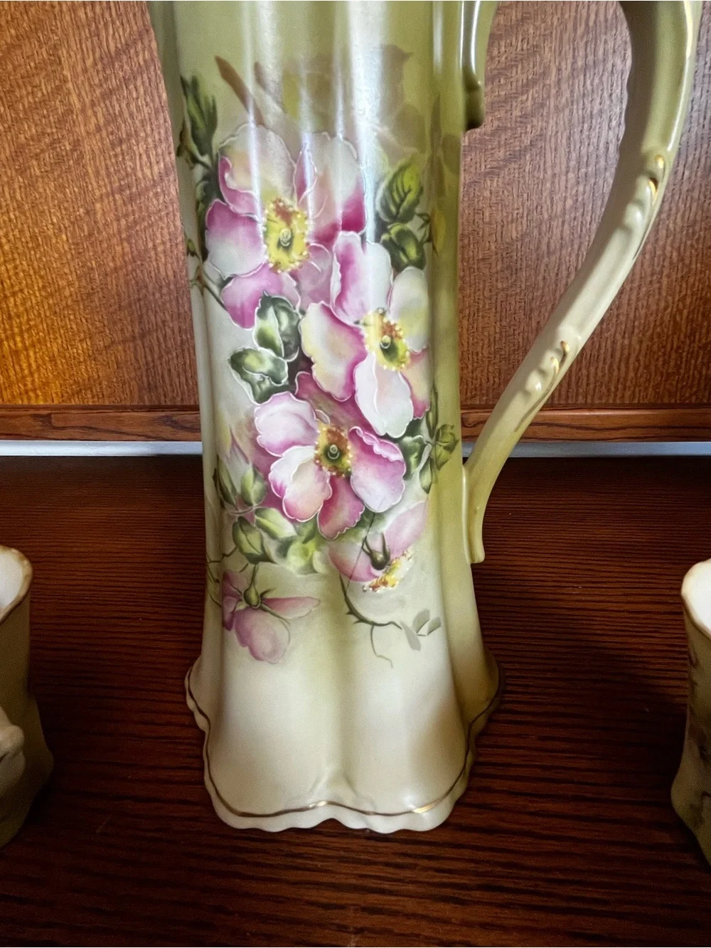 ANTIQUE Nippon Hand-Painted Chocolate Pot 4 cups Gold Gilding green chartreuse